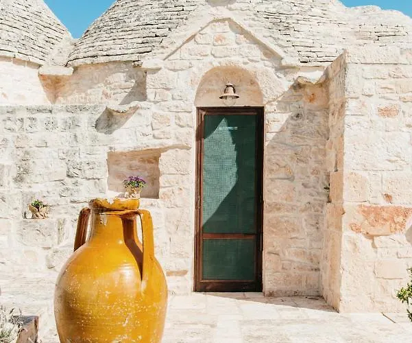 Trulli Delle Sete Locorotondo